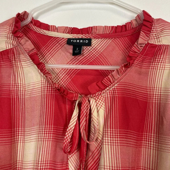 Torrid Ruffle Neck Blouse Womens Plus Size 2X 18 20 Red Pink Plaid Tunic Shirt - Picture 3 of 10